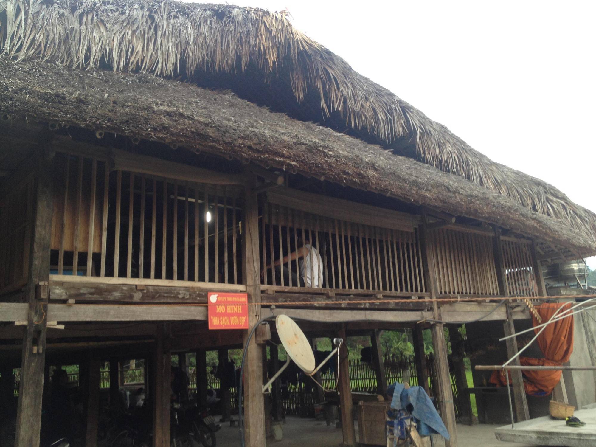 하 기앙 Thon Tha Tay Stilt House 아파트 외부 사진